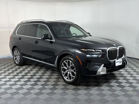 Used 2024 BMW X7 xDrive40i w/ Executive Package AWD/4WD image 7