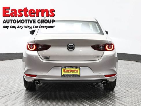 Used 2024 MAZDA MAZDA3 s FWD image 7