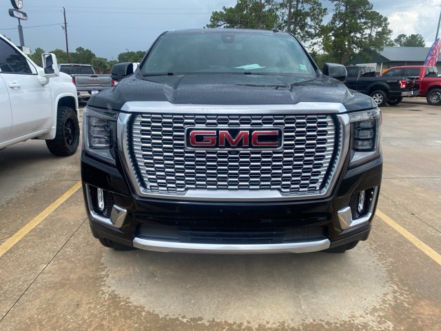 Used 2022 GMC Yukon Denali RWD image 23