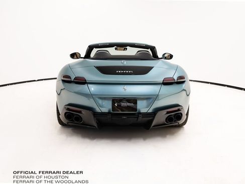 Used 2024 Ferrari Roma Spider RWD image 10