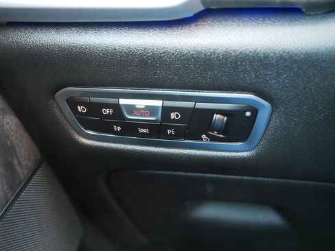 Used 2021 BMW X5 xDrive40i w/ Convenience Package image 26