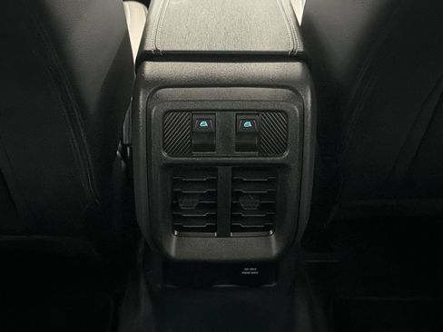 Used 2025 Ford Bronco Outer Banks AWD/4WD image 33