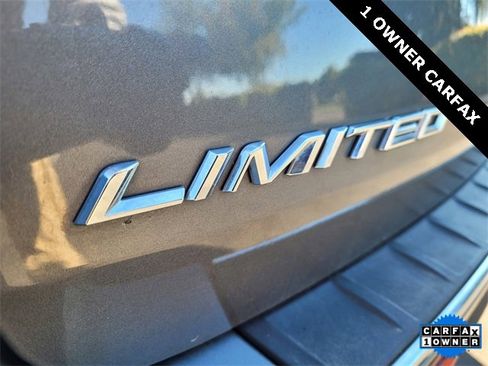 Used 2023 Ford Explorer Limited image 29