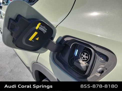 Used 2023 Volvo XC40 Recharge Plus AWD/4WD image 14