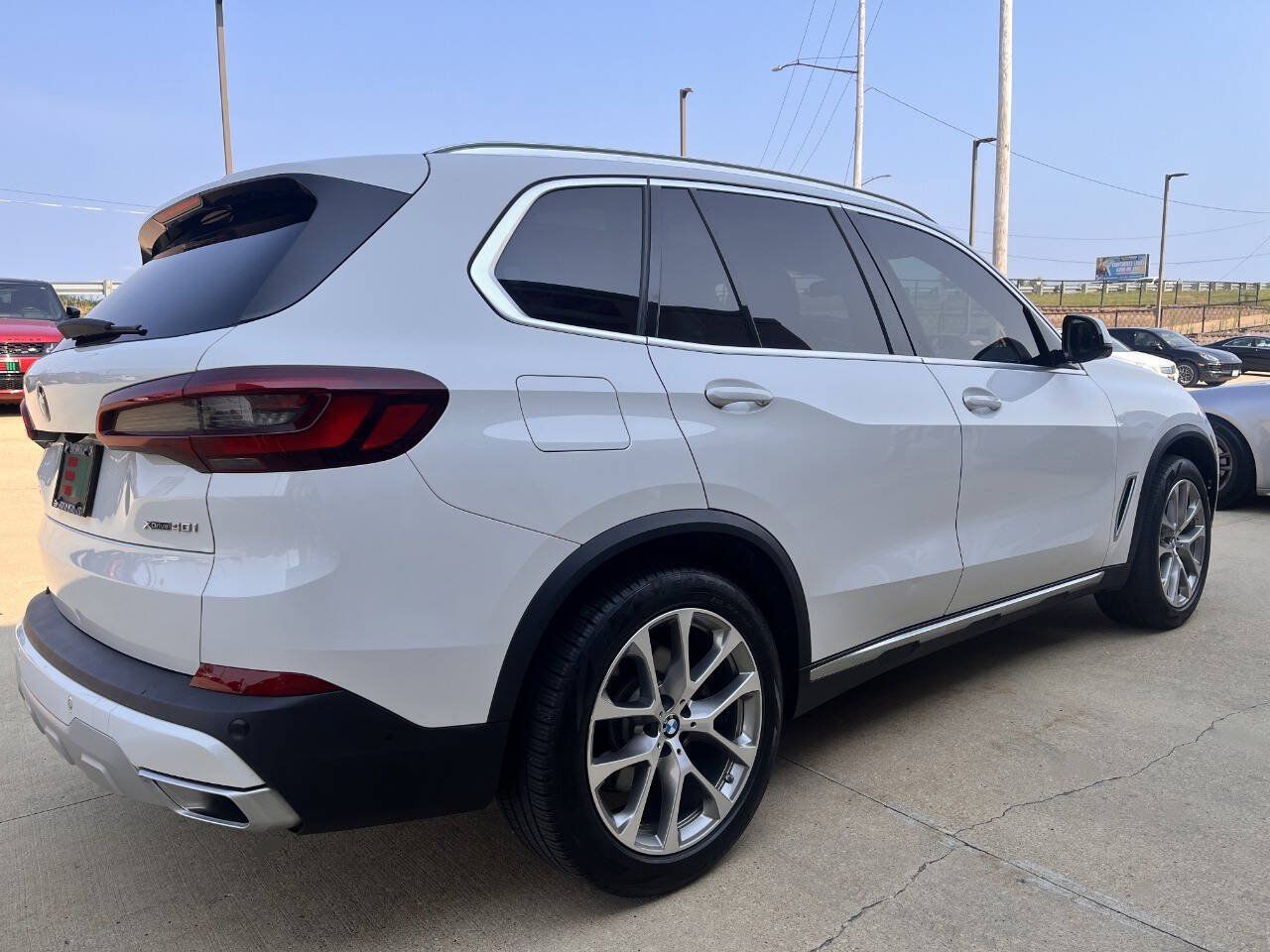 Used 2021 BMW X5 xDrive40i w/ Convenience Package AWD/4WD image 5