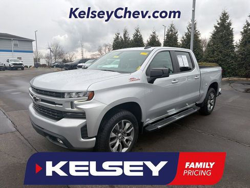 Used 2021 Chevrolet Silverado 1500 RST image 1