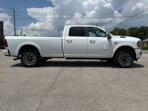 New 2025 RAM 2500 Limited image 5
