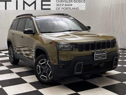New 2026 Jeep Cherokee Laredo AWD/4WD image 1
