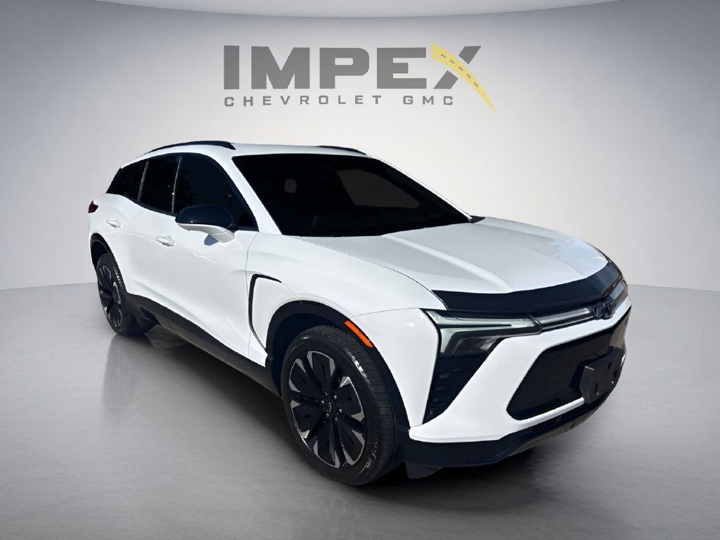 Used 2024 Chevrolet Blazer EV RS AWD/4WD image 7