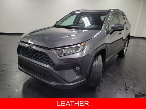 Used 2020 Toyota RAV4 XLE Premium AWD/4WD image 4