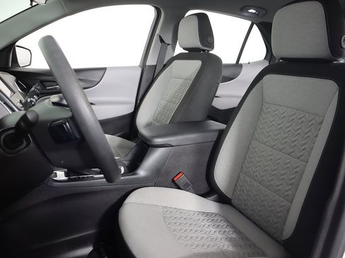 Used 2024 Chevrolet Equinox LS w/ Driver Confidence II Package image 27