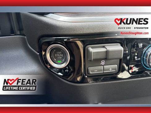 New 2026 GMC Sierra 1500 SLT w/ SLT Convenience Package AWD/4WD image 38