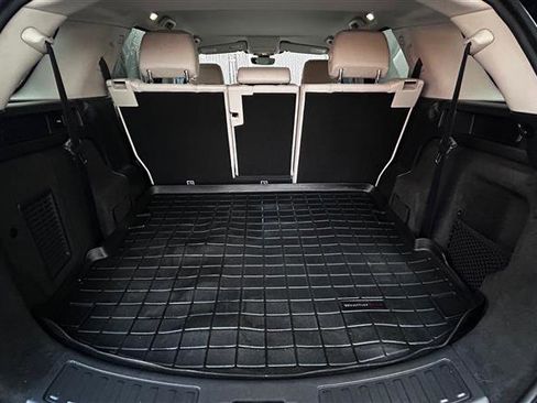 Used 2020 Land Rover Discovery Sport S image 15