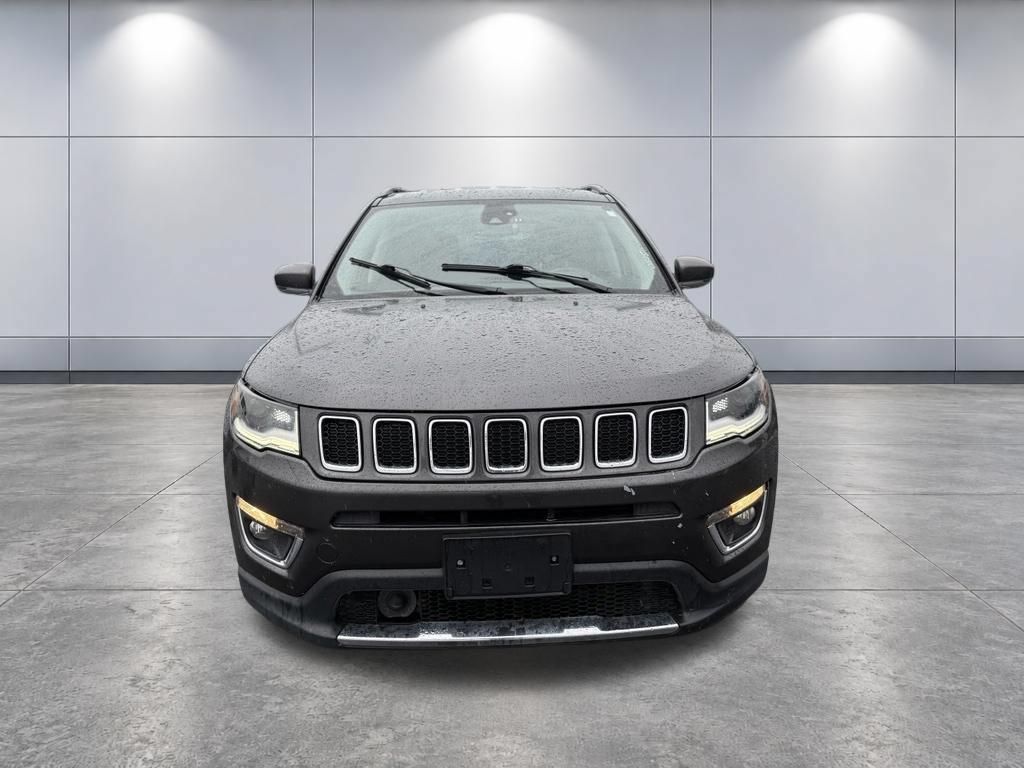 Used 2021 Jeep Compass Limited w/ Elite Exterior Group AWD/4WD image 2