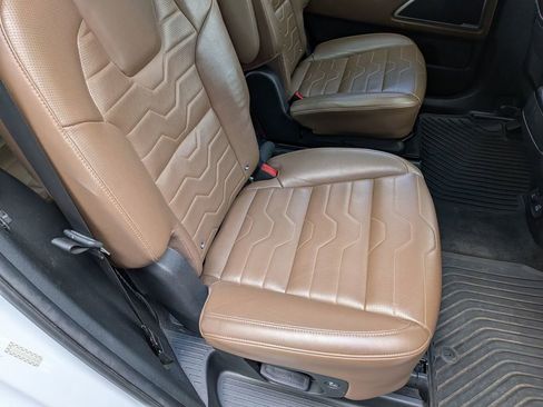 Used 2022 Kia Telluride SX w/ SX Prestige Package image 33