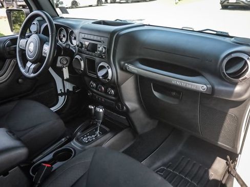 Used 2015 Jeep Wrangler Sport w/ Quick Order Package 24S AWD/4WD image 54