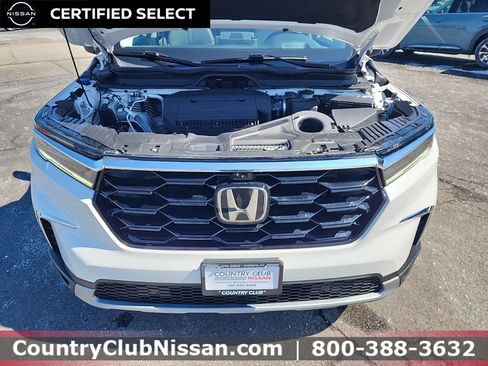 Used 2023 Honda Pilot Elite image 36