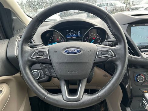 Certified 2018 Ford Escape Titanium image 21