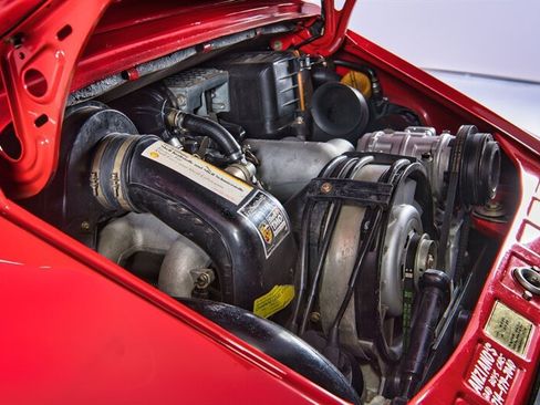 Used 1989 Porsche 911 Carrera RWD image 75
