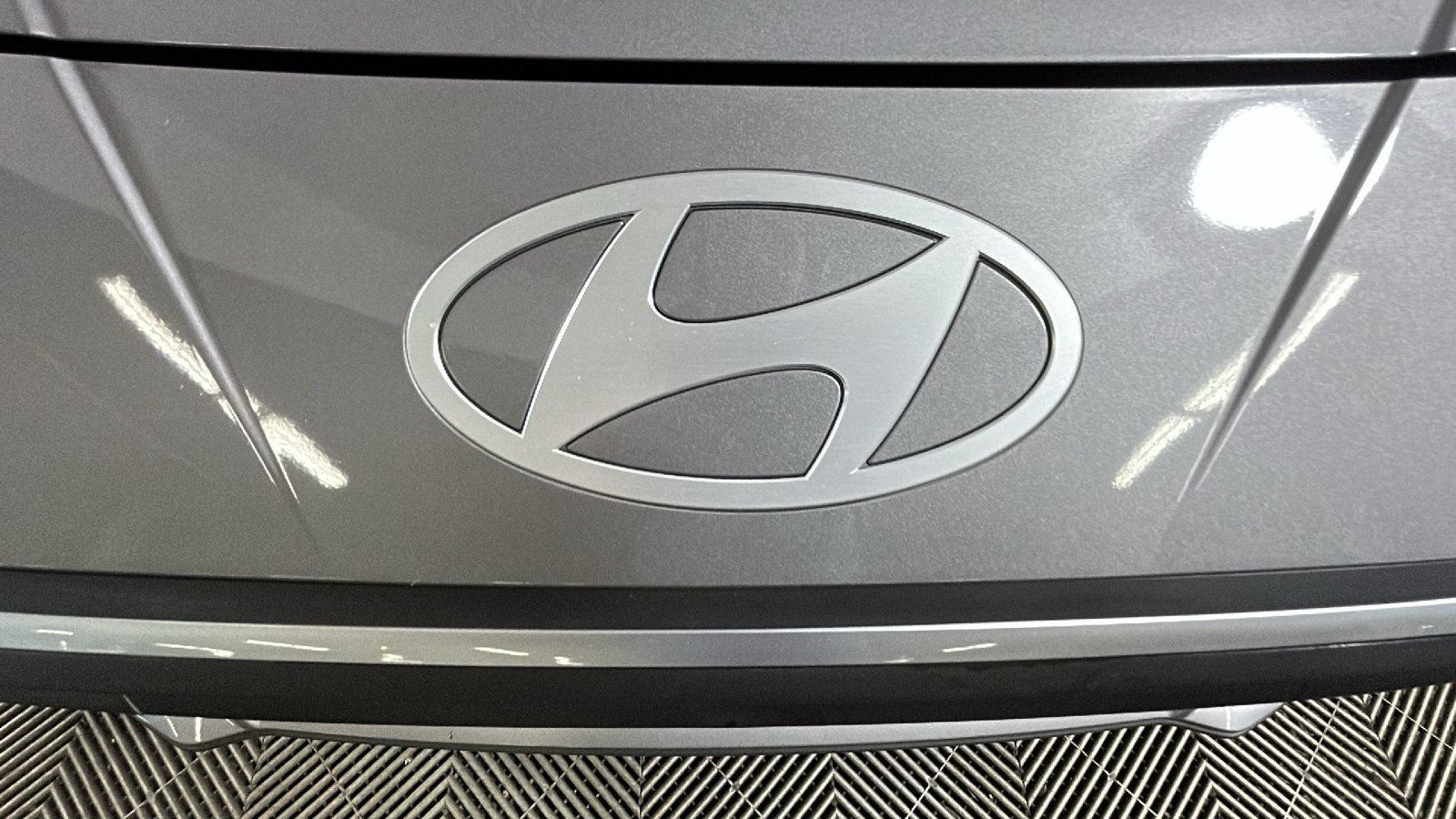 Certified 2024 Hyundai Elantra SE FWD image 10