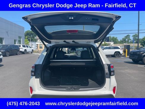 Used 2025 Subaru Forester Premium AWD/4WD image 26
