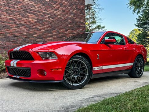 Used 2012 Ford Mustang Shelby GT500 w/ SVT Performance Pkg RWD image 2