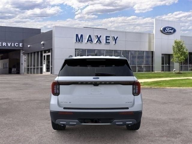 Used 2026 Ford Explorer Active w/ Active Comfort Package AWD/4WD image 5