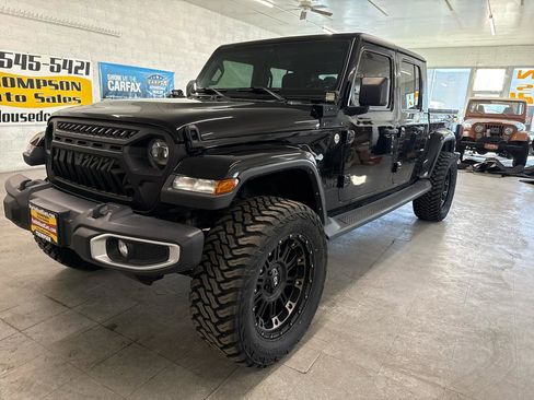 Used 2021 Jeep Gladiator Sport image 99