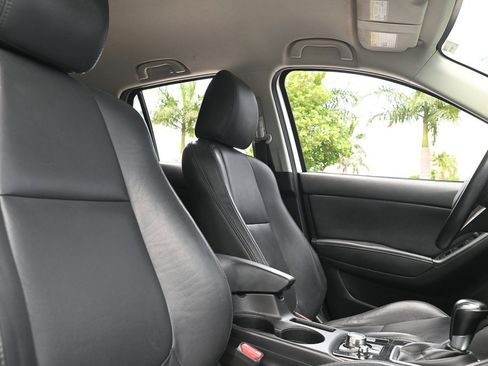 Used 2016 MAZDA CX-5 Sport w/ Rear Camera Package image 15