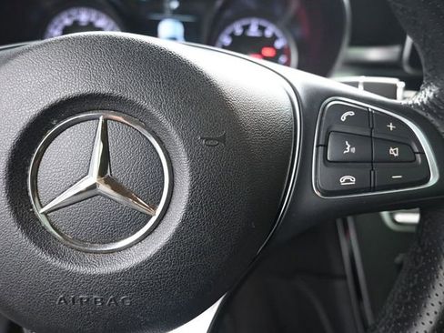 Used 2018 Mercedes-Benz GLC 300 image 14