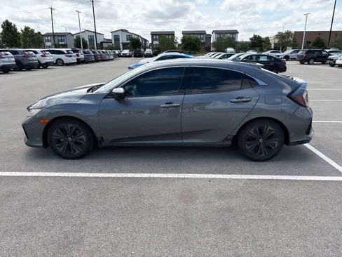 Used 2018 Honda Civic EX image 2