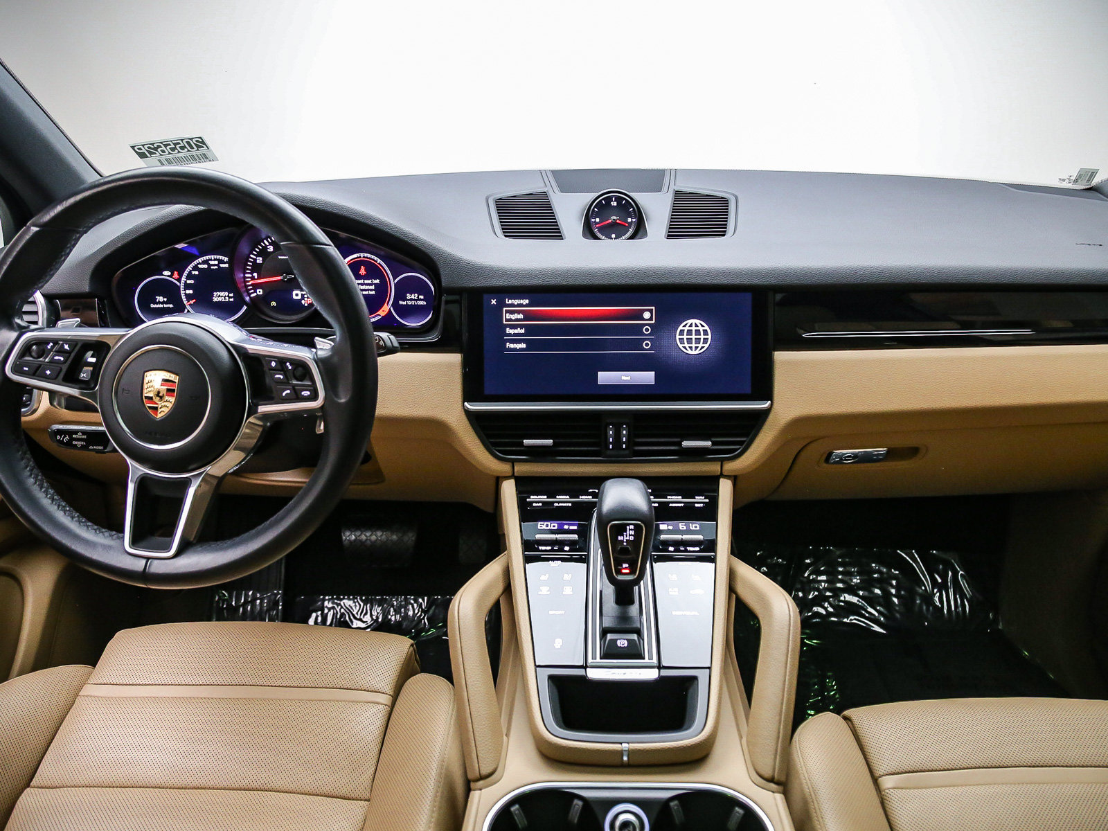 Certified 2023 Porsche Cayenne AWD/4WD image 16