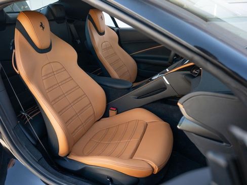 Used 2025 Ferrari Roma Spider RWD image 58