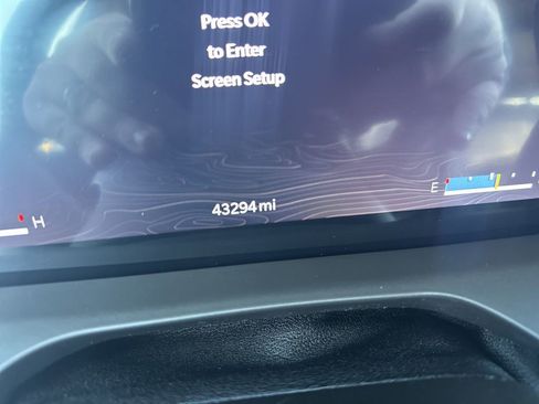 Used 2022 Jeep Grand Cherokee L Limited w/ Luxury Tech Group II image 25