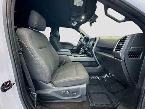 Used 2016 Ford F150 XLT w/ Equipment Group 302A Luxury RWD image 19