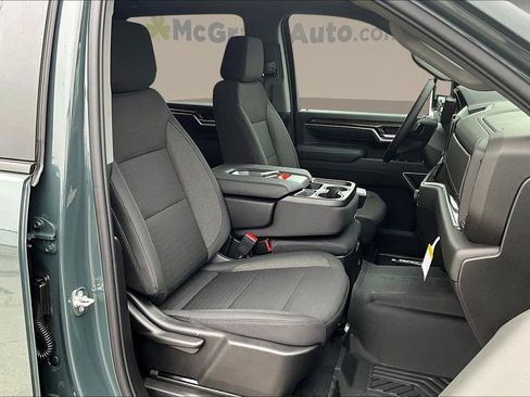 New 2026 Chevrolet Silverado 2500 LT image 13