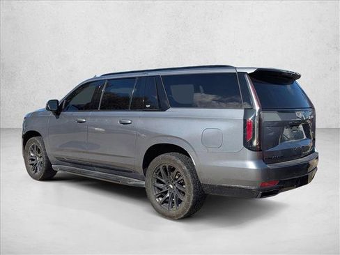 Used 2021 Cadillac Escalade ESV Sport Platinum image 5