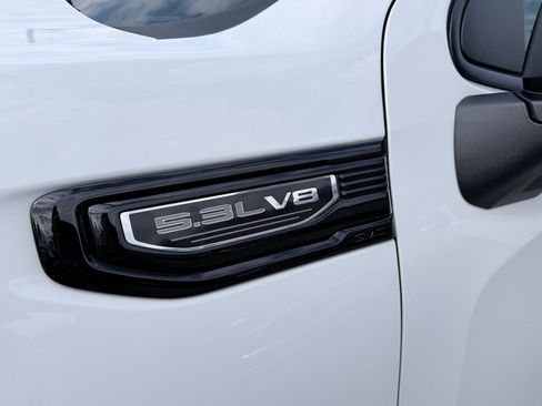 Used 2024 GMC Sierra 1500 Elevation w/ Elevation Premium Package image 7