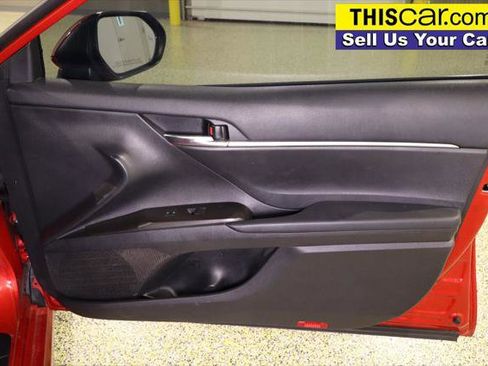 Used 2022 Toyota Camry SE image 28