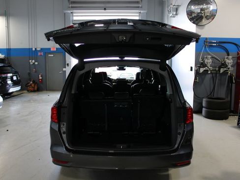 Used 2023 Honda Odyssey EX-L image 45