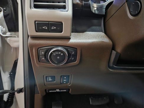 Used 2017 Ford F250 King Ranch w/ King Ranch Ultimate Package image 40