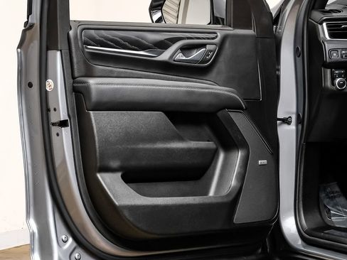 Used 2024 GMC Yukon XL Denali w/ Max Trailering Package image 41