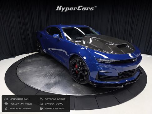 Used 2023 Chevrolet Camaro SS RWD image 1