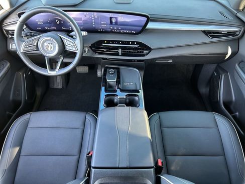 Used 2025 Buick Enclave Preferred image 20