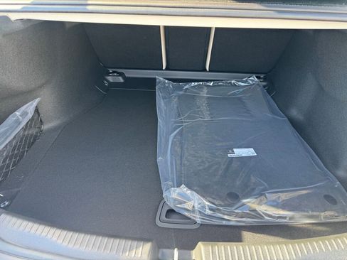 New 2025 Mercedes-Benz C 300 4MATIC Sedan image 19