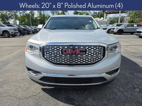 Used 2018 GMC Acadia Denali w/ Technology Package FWD image 13