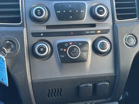 Used 2014 Ford Taurus Police Interceptor AWD image 32