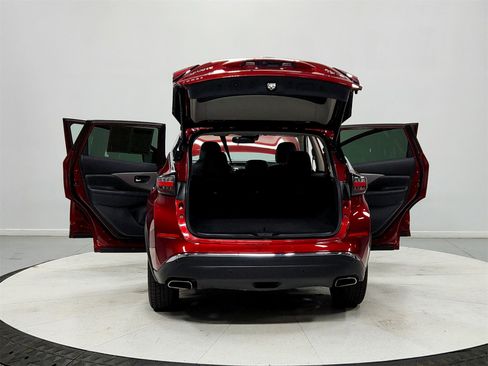 Used 2023 Nissan Murano SL w/ SL Moonroof Package image 16