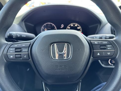 Used 2024 Honda HR-V LX image 28