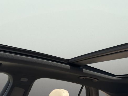 New 2026 Mercedes-Benz GLC 300 4MATIC image 18